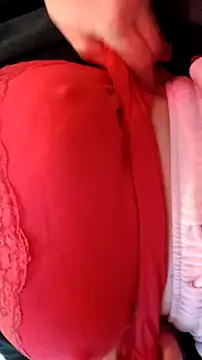 Snapshot of Sara69sexy chatting on 11.28.25 Sara69sexy online show from 11.28.25