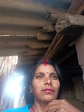 Snapshot of Hot-qwe chatting on 12.03.25 Hot-qwe online show from 12.03.25