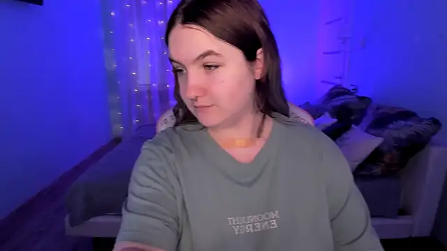 lovelyy julia online show from 03.02.26