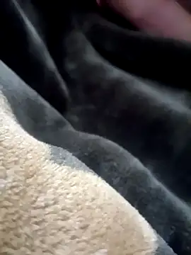 Snapshot of bold_77 chatting on 11.25.25 bold 77 online show from 11.25.25