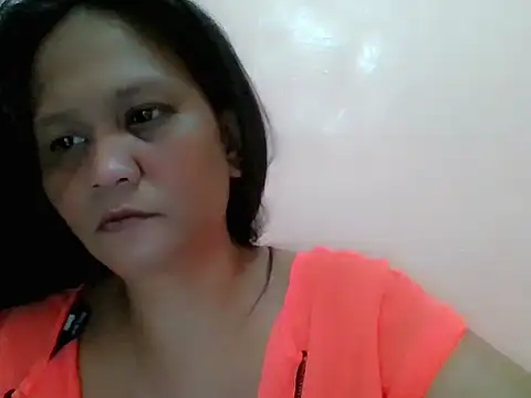 Snapshot of divinegrace1983 chatting on 07.19.26 divinegrace1983 online show from 07.19.26