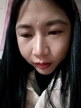 Snapshot of babe-mup chatting on 11.23.25 babe-mup online show from 11.23.25