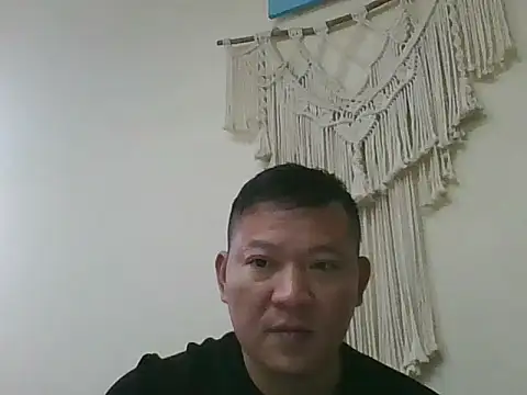 Snapshot of klasdjhasid chatting on 12.20.25 klasdjhasid online show from 12.20.25