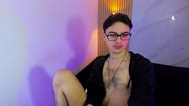 Im Dayros online show from 12.14.25