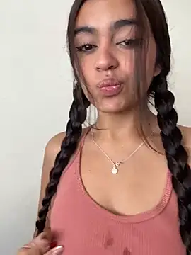 KityOlivia online show from 01.14.26