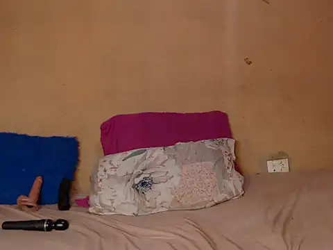 BlackPearlxxo online show from 02.22.26