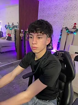 kaelwolf tay online show from 12.02.25