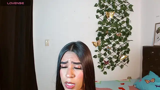 Ameliejoness  online show from 12.03.25