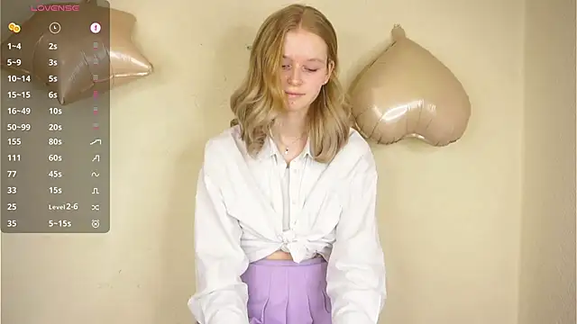 Snapshot of ToyaPletz chatting on 02.13.26 ToyaPletz online show from 02.13.26