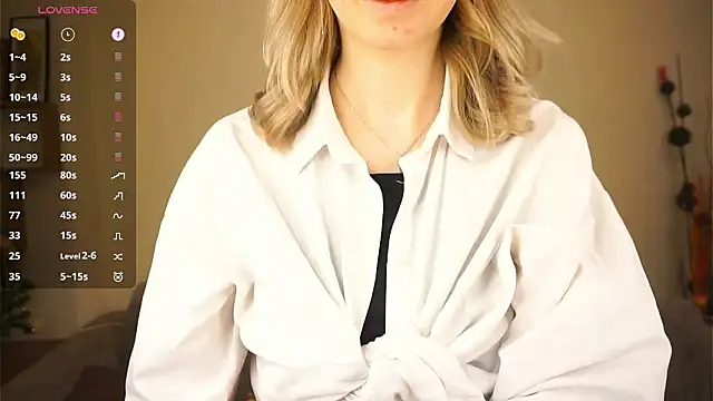 Snapshot of ToyaPletz chatting on 02.15.26 ToyaPletz online show from 02.15.26