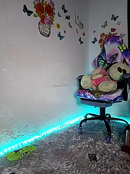 DaslyTsRoze online show from 03.20.26