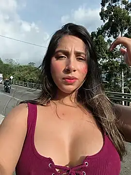 Snapshot of Catalina_ramos chatting on 06.25.26 Catalina ramos online show from 06.25.26
