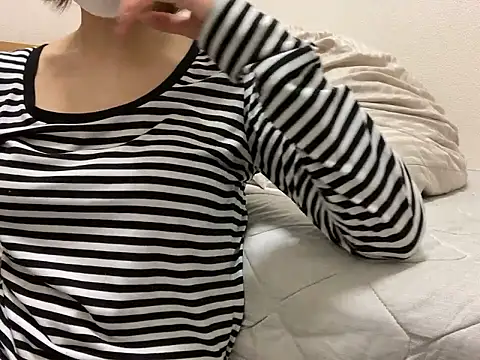 Omame no Yuwaku online show from 07.13.26