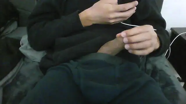 latinman7944 online show from 04.14.26