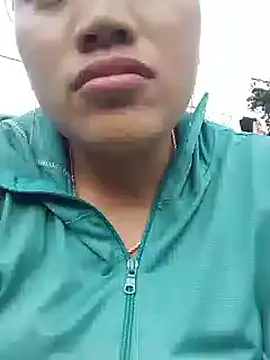 Snapshot of beny8800 chatting on 11.25.25 beny8800 online show from 11.25.25