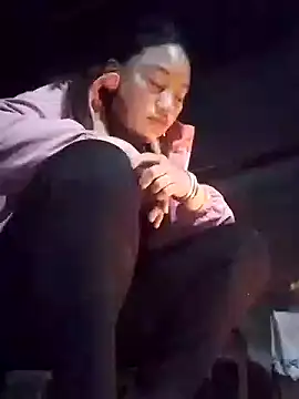 Snapshot of beny8800 chatting on 11.25.25 beny8800 online show from 11.25.25