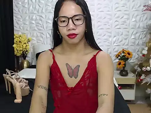 TransGoddessSofia online show from 12.14.25