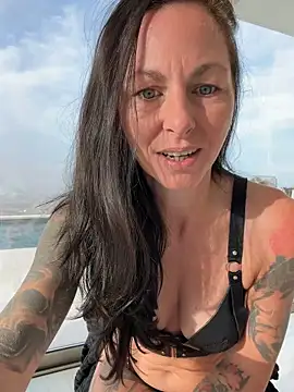 Mel-Mia online show from 02.16.26