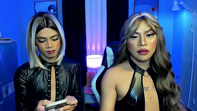 AmaraXJasmine online show from 11.26.25