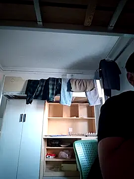 Koma001 online show from 11.24.25