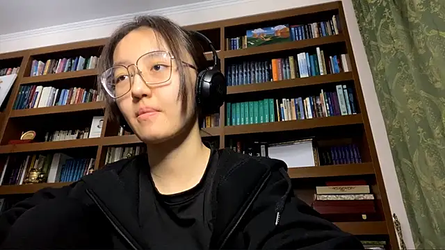 LinaClous online show from 02.24.26