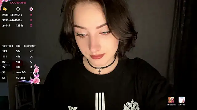 Snapshot of Meowluly chatting on 02.17.26 Meowluly online show from 02.17.26