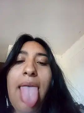 Bizcochitoc4 online show from 03.18.26