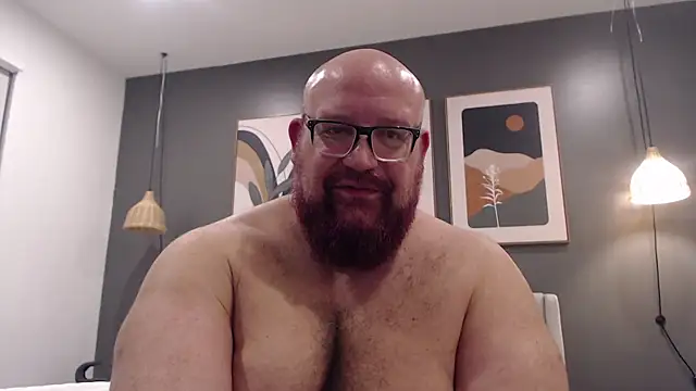 BigBearforCuddles online show from 04.16.26