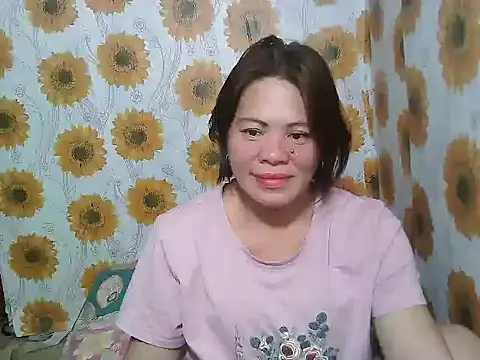 Smilinglovely online show from 01.06.26