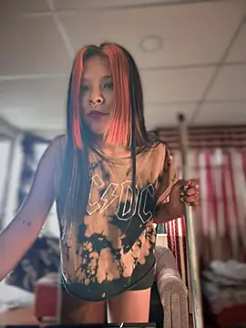 Snapshot of A_Good_Witch chatting on 06.06.26 A Good Witch online show from 06.06.26