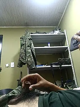 Snapshot of BespokeWant chatting on 02.26.26 BespokeWant online show from 02.26.26