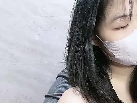 Snapshot of Miu8386 chatting on 11.28.25 Miu8386 online show from 11.28.25