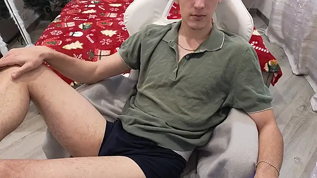 MoonlinSkinn online show from 12.21.25