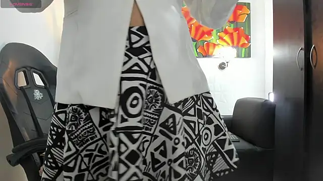 Miss clarepocahose online show from 12.21.25