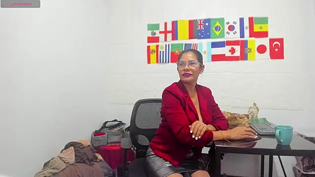Snapshot of Miss_clarepocahose chatting on 06.17.26 Miss clarepocahose online show from 06.17.26
