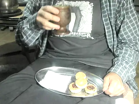 Snapshot of OreCam chatting on 03.23.26 OreCam online show from 03.23.26