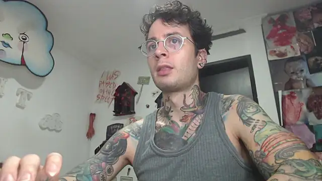 CryBoy13 online show from 12.21.25