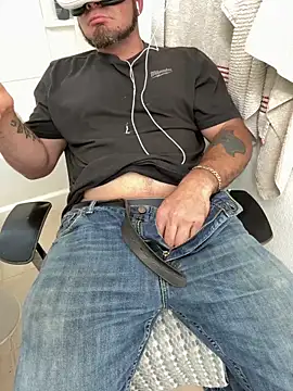 2addictivelyhorny online show from 04.04.26