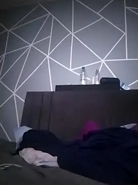 Snapshot of Reynpau19 chatting on 11.27.25 Reynpau19 online show from 11.27.25