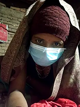 Curvy Vamikaa online show from 12.05.25