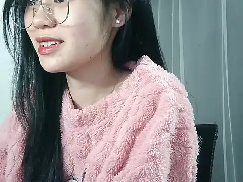 Nunaa18 online show from 11.28.25