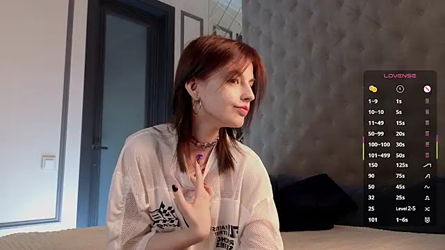 SharaSauer online show from 03.10.26