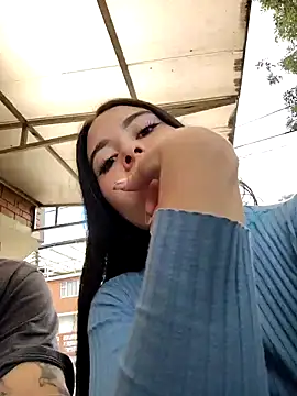 ARIA AND NICK online show from 11.25.25