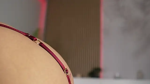 Jessy Cruz  online show from 12.01.25