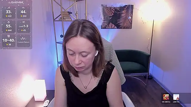 Snapshot of Brooke_lover chatting on 02.10.26 Brooke lover online show from 02.10.26