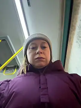 Snapshot of Brooke_lover chatting on 02.18.26 Brooke lover online show from 02.18.26