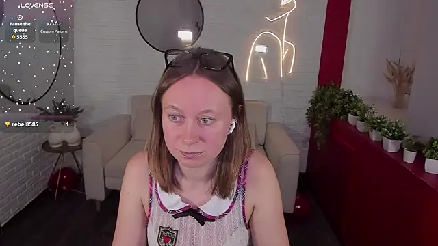 Brooke lover online show from 03.06.26