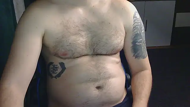 Snapshot of theh0tdick chatting on 02.20.26 theh0tdick online show from 02.20.26