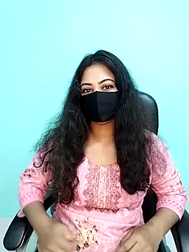 Snapshot of Bristy-6ex chatting on 11.25.25 Bristy-6ex online show from 11.25.25