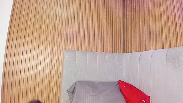 Maybeelin  online show from 11.29.25